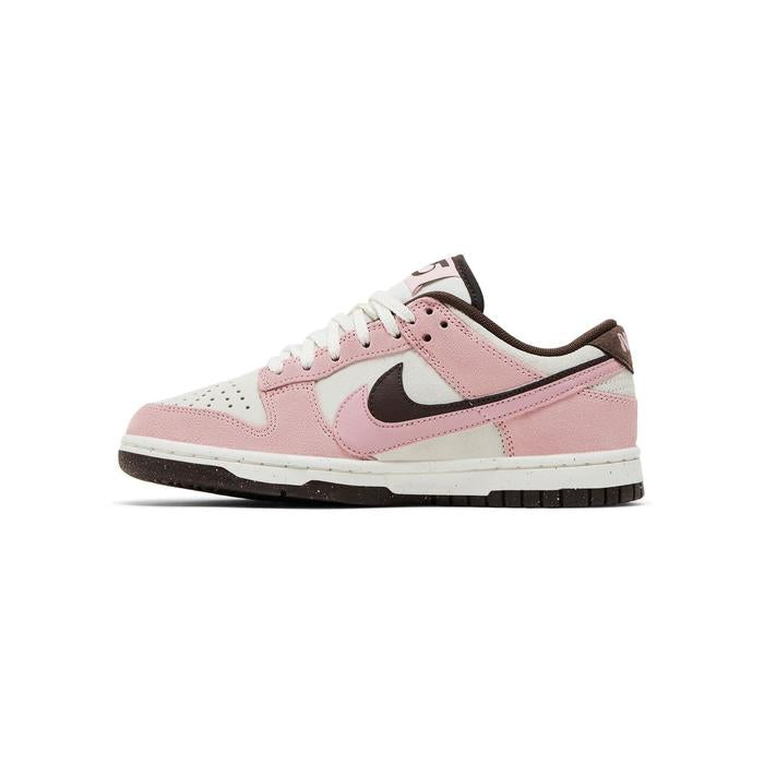 Nike Wmns Dunk Low SE 'Double Swoosh'