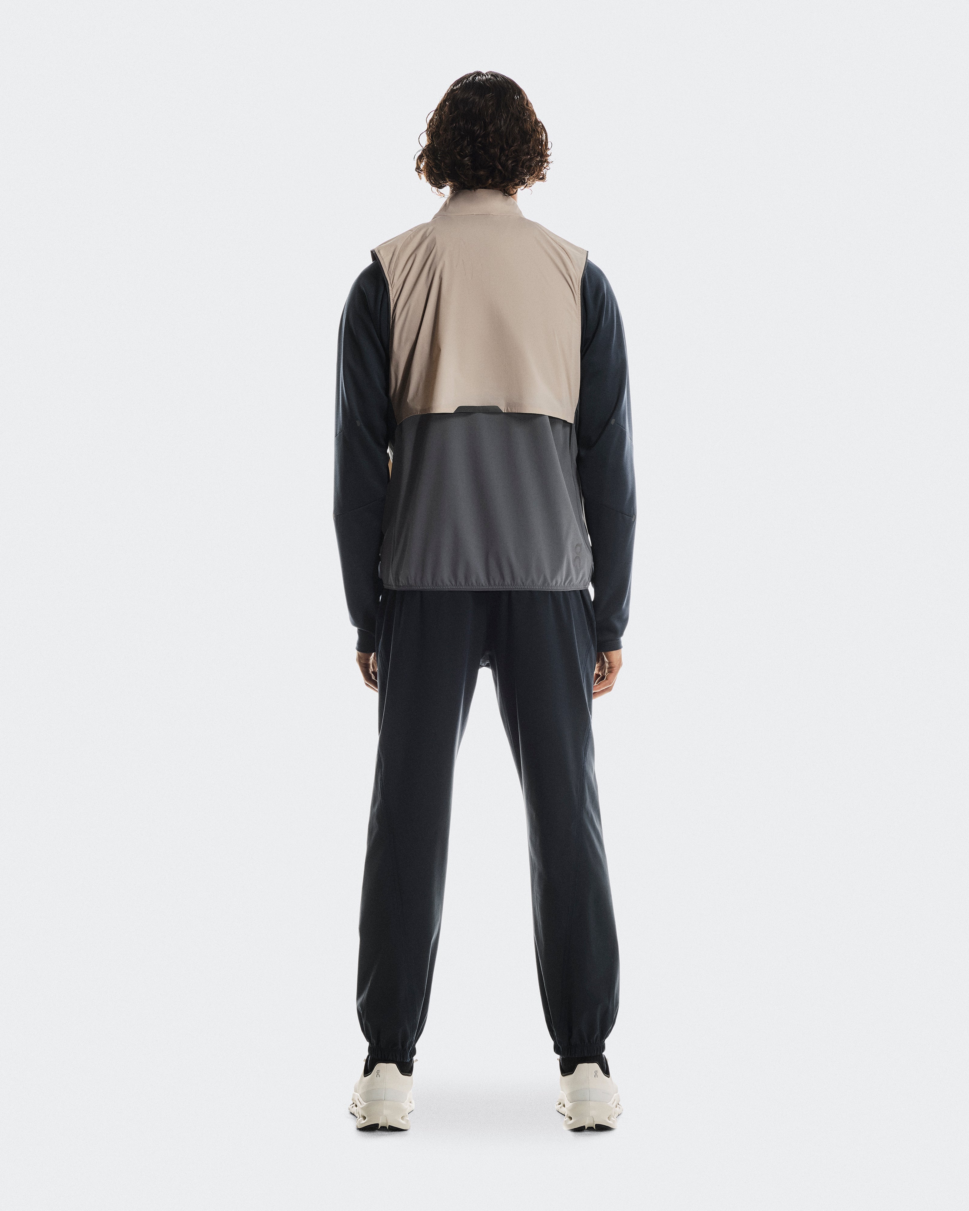 On Weather Vest Desert | Eclipse