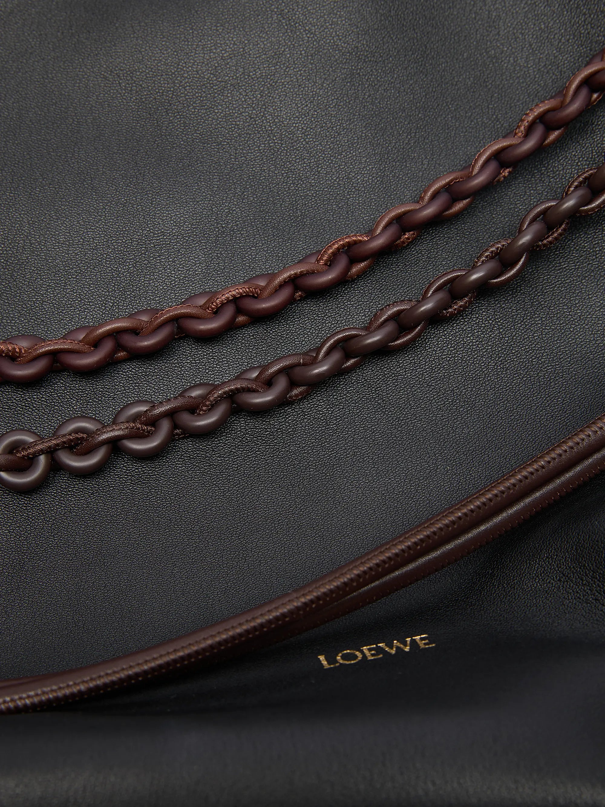 #color_black-dark-brownie