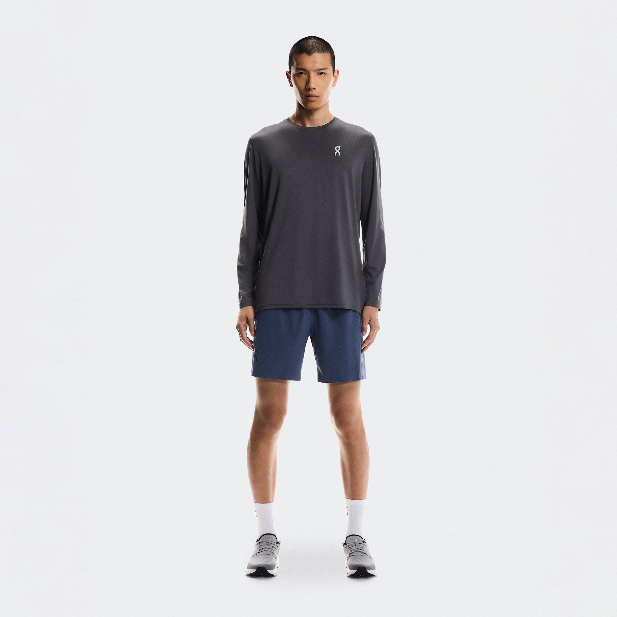 On Focus Shorts Acai