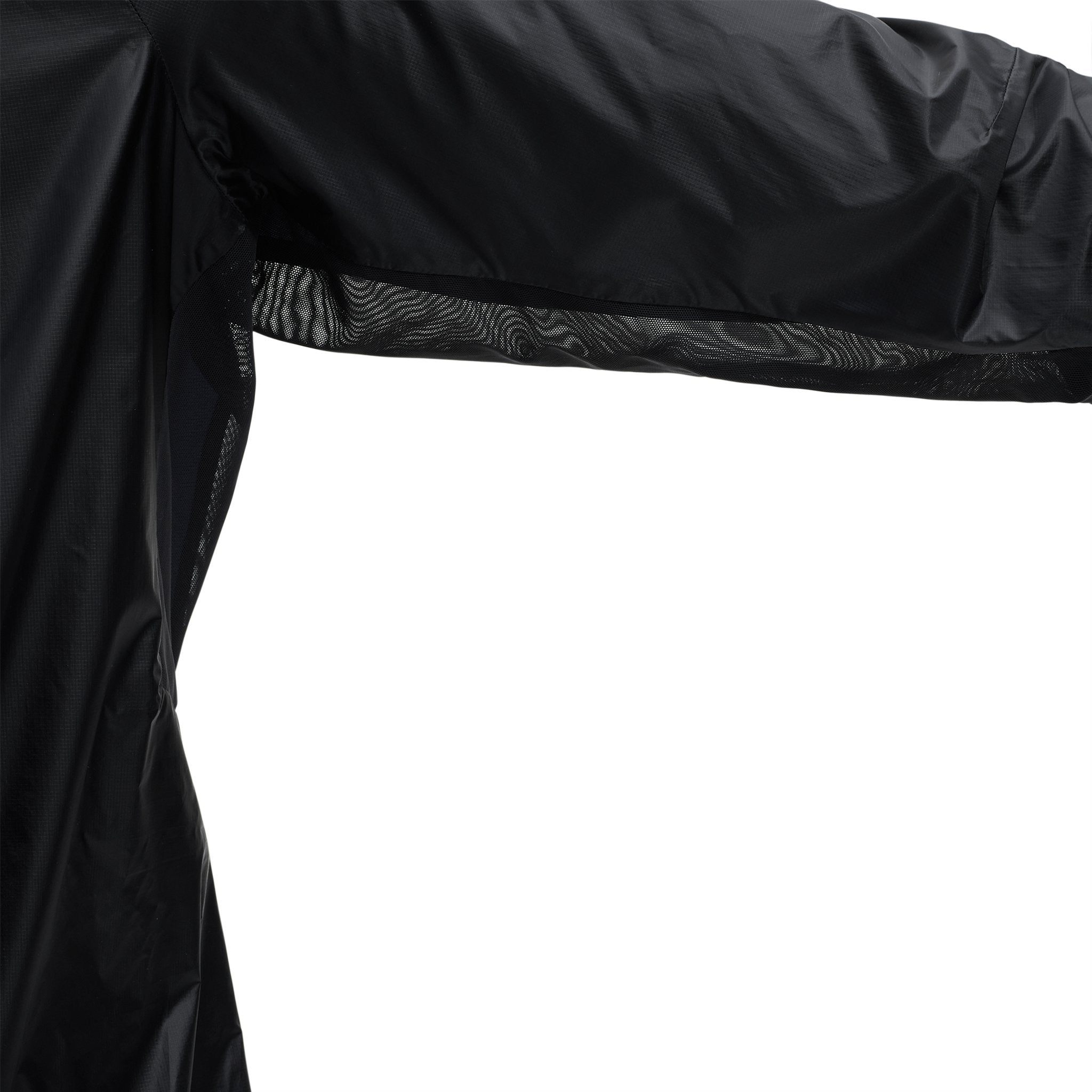 On Zero Jacket Black