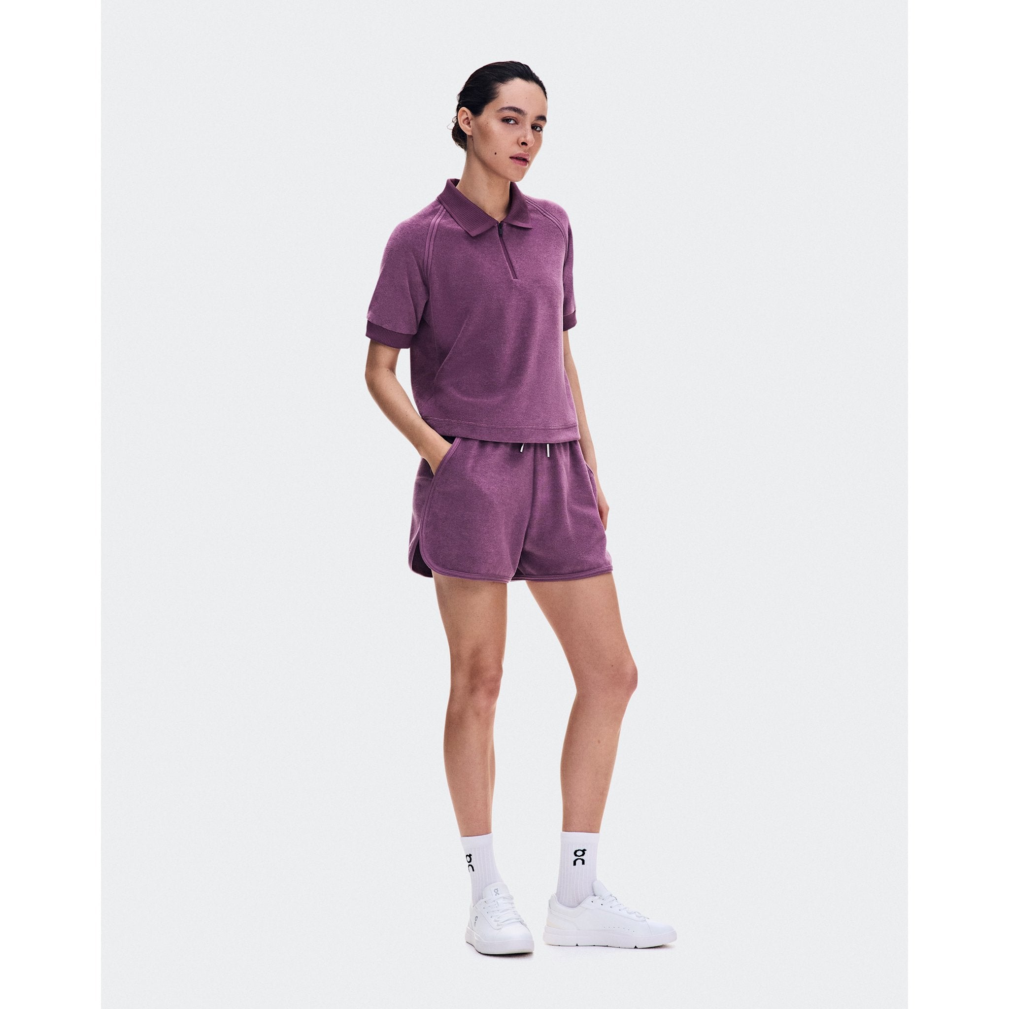 On Courtside Shorts Terry Cassis