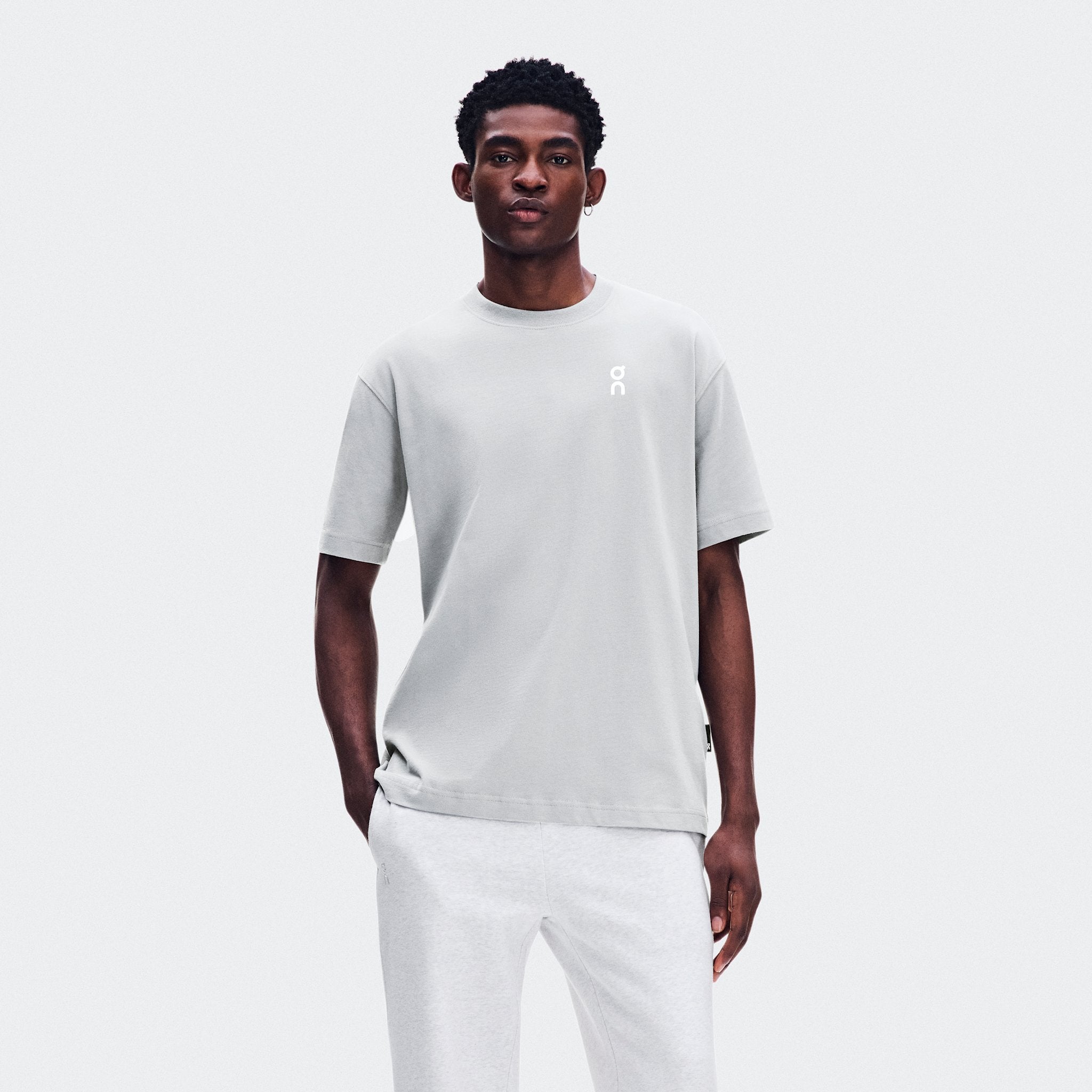 On Club-T Glow Brook