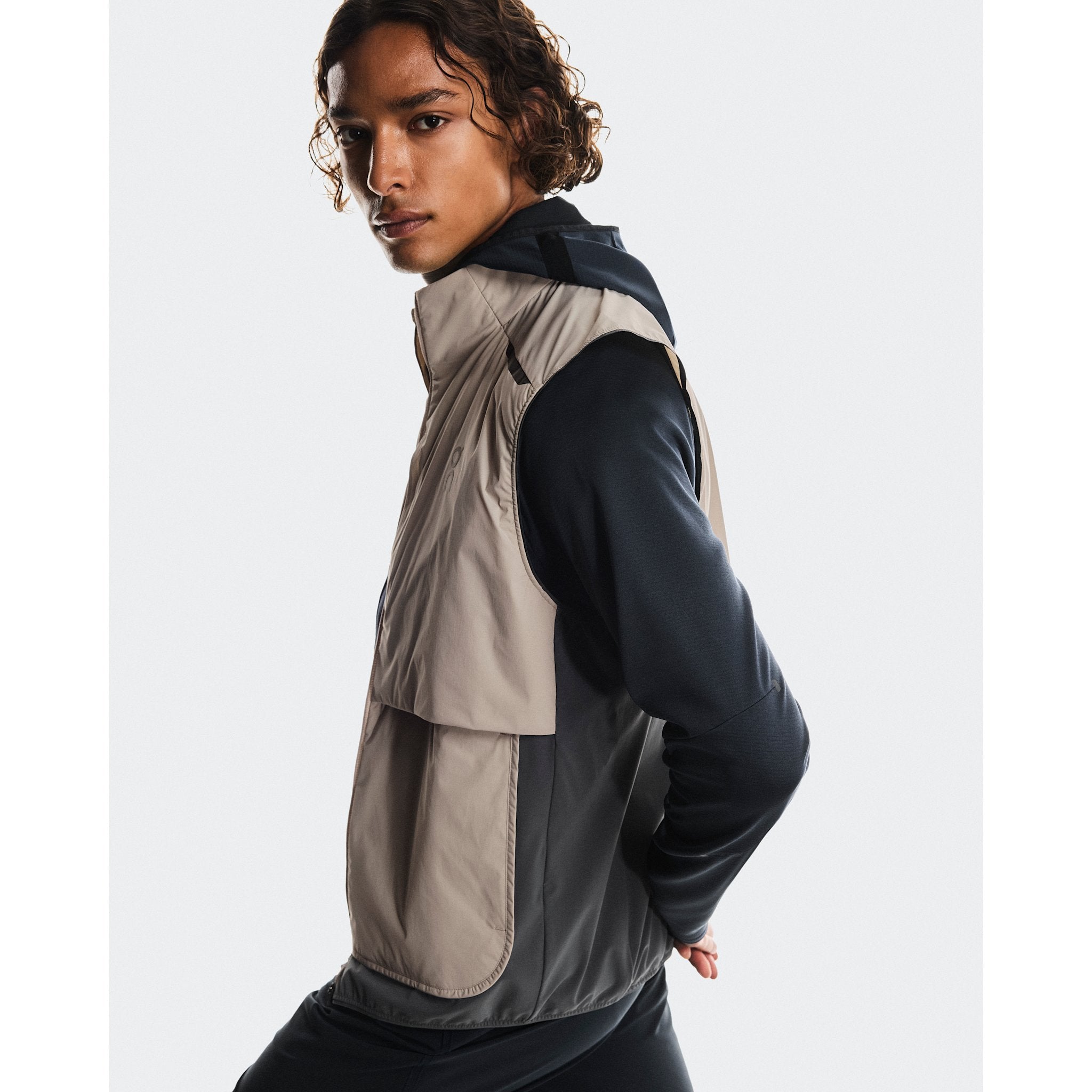 On Weather Vest Desert | Eclipse