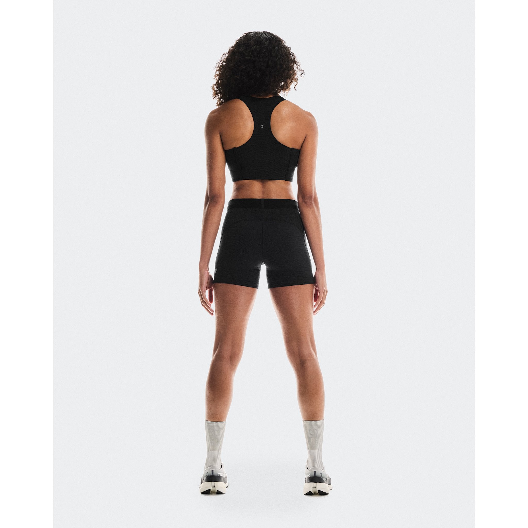 On Pace Tights Short Black