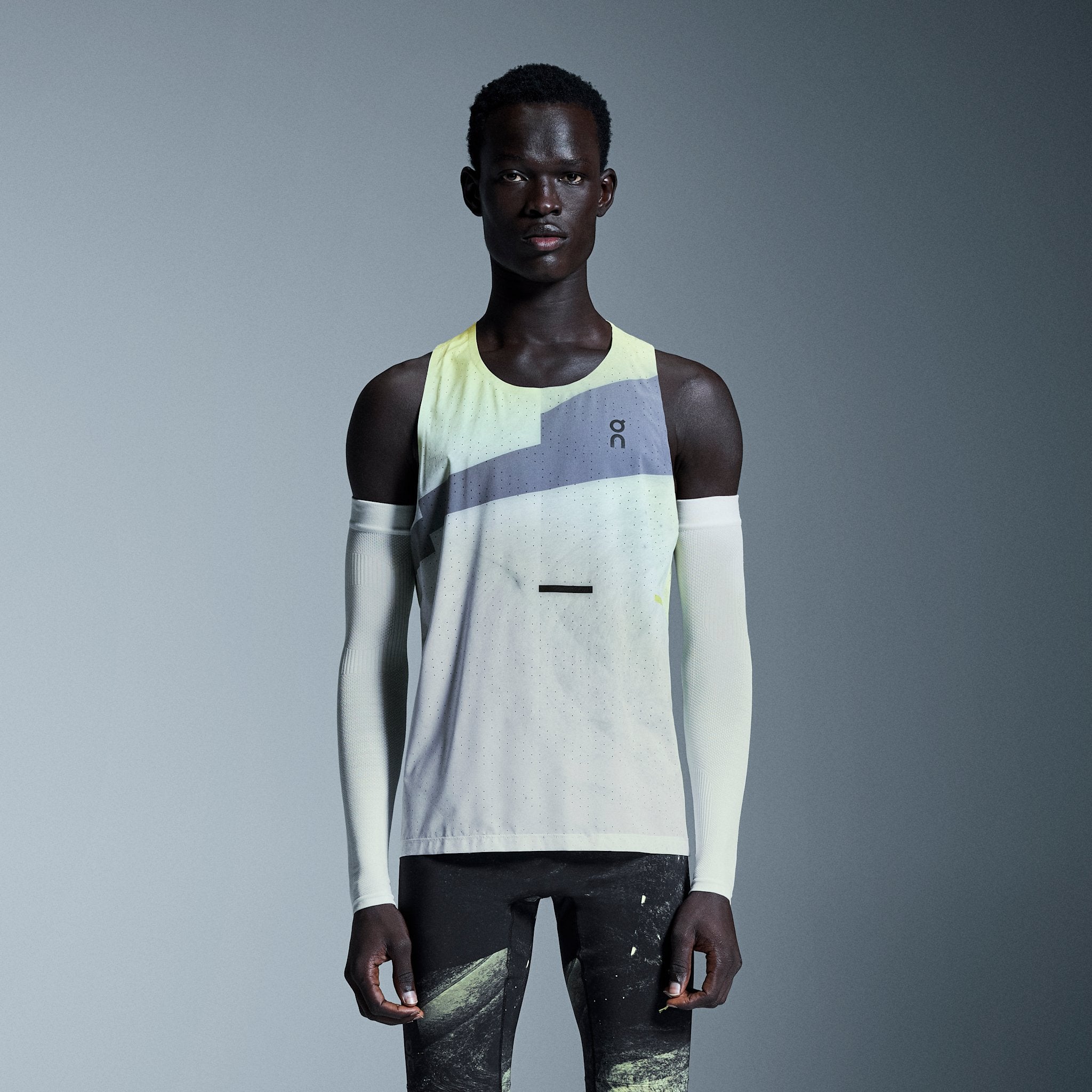 On Race Singlet Limelight | Glacier