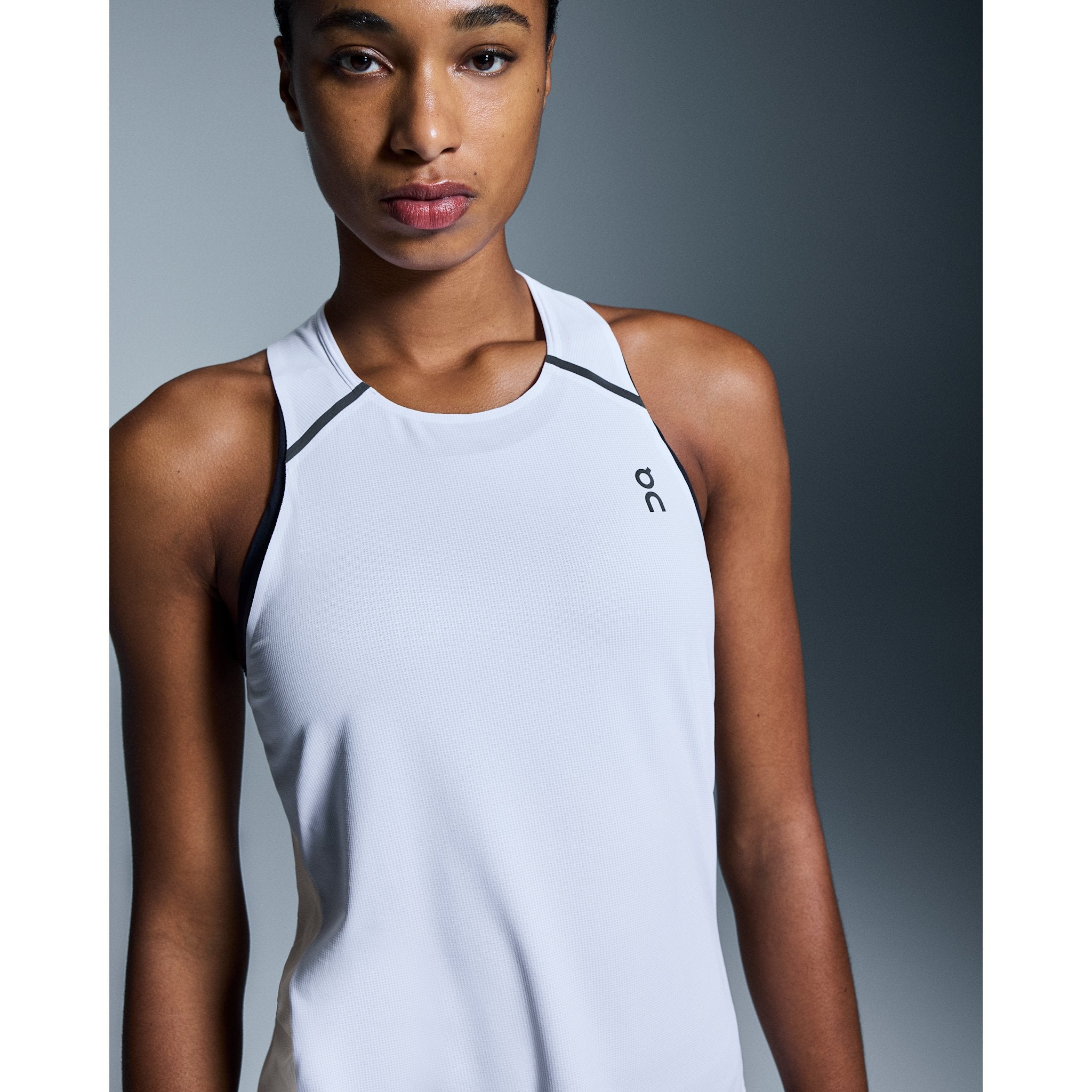 On Performance Tank White | Silver