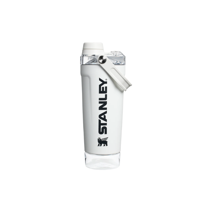 Stanley The Activate Shaker Bottle 20 OZ
