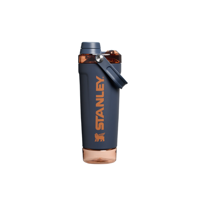 Stanley The Activate Shaker Bottle 20 OZ
