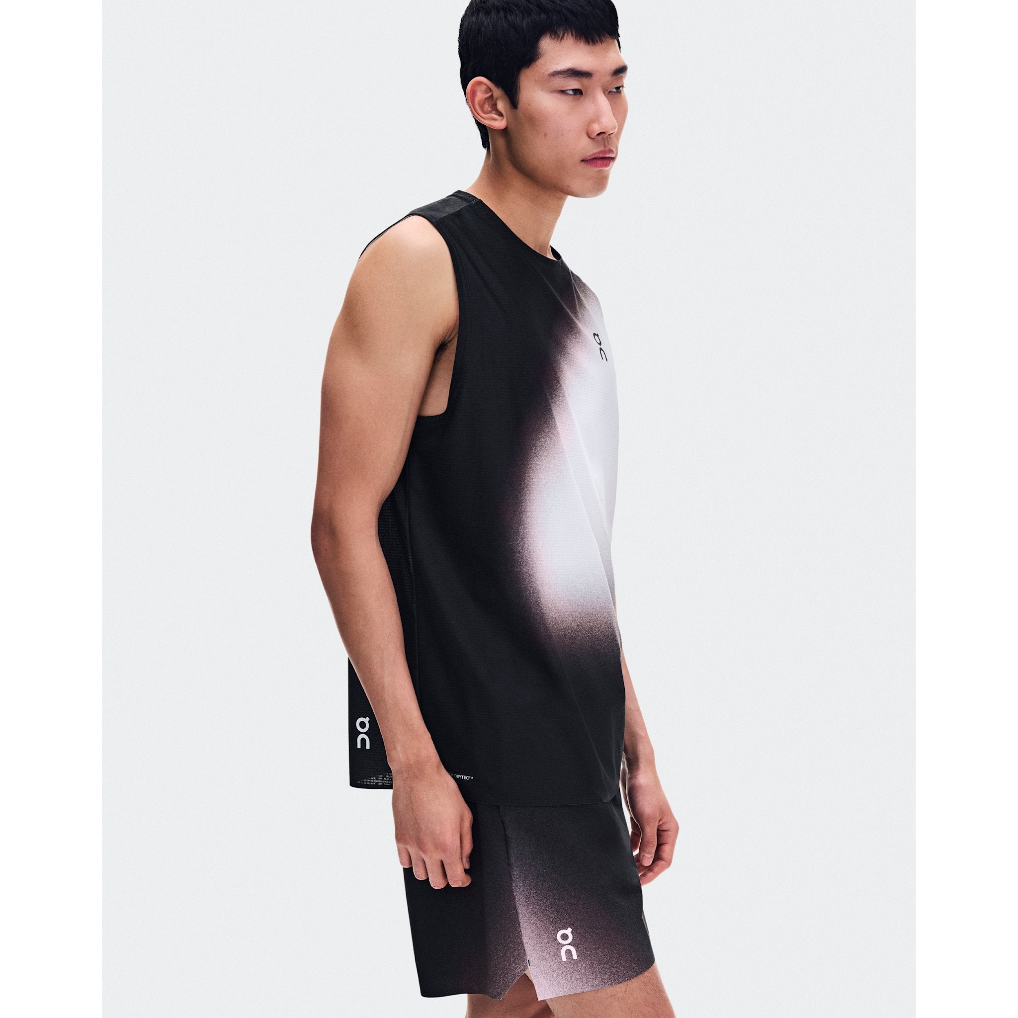 On 5" Court Shorts Swing Black | Mulberry