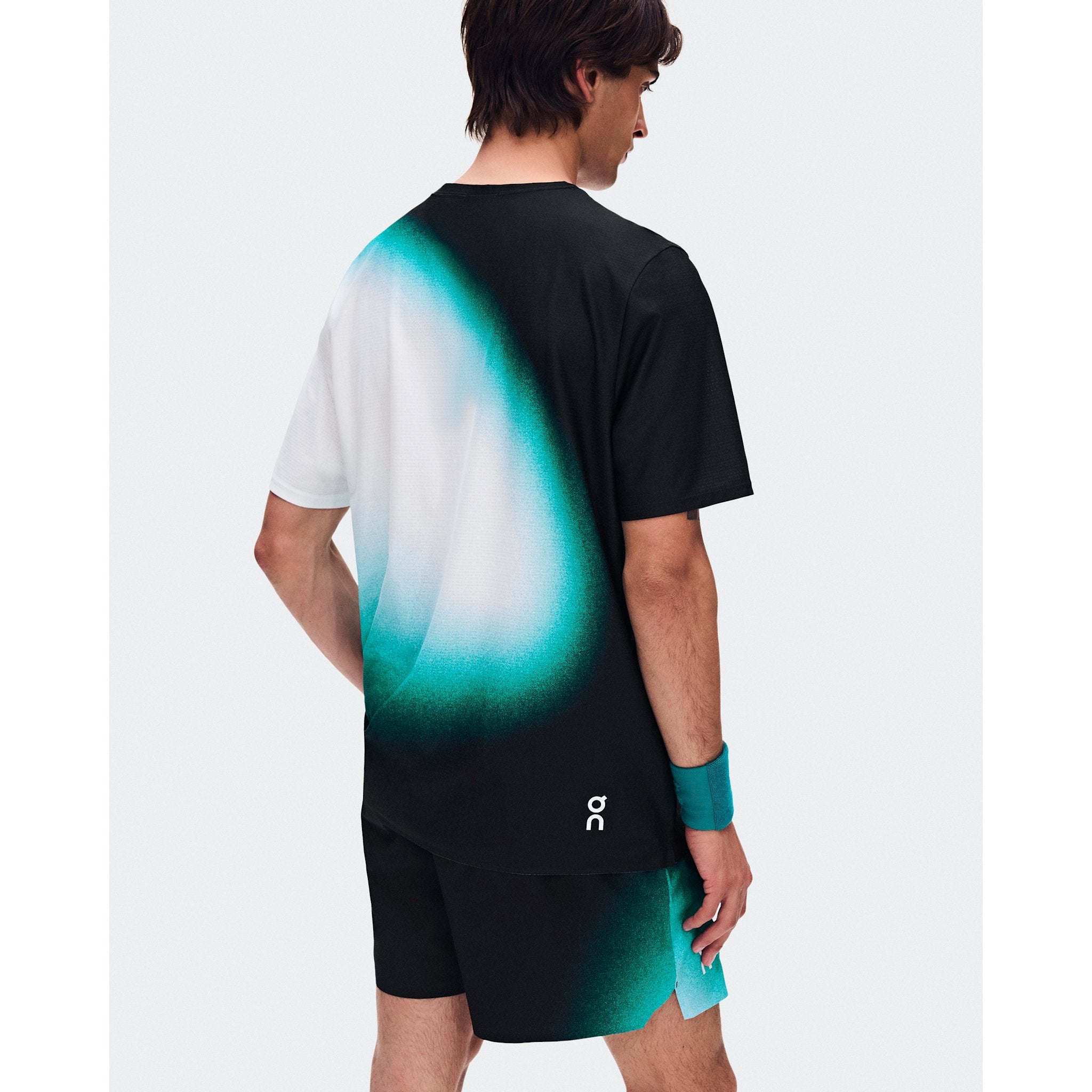 On Court-T Swing Black | Neem