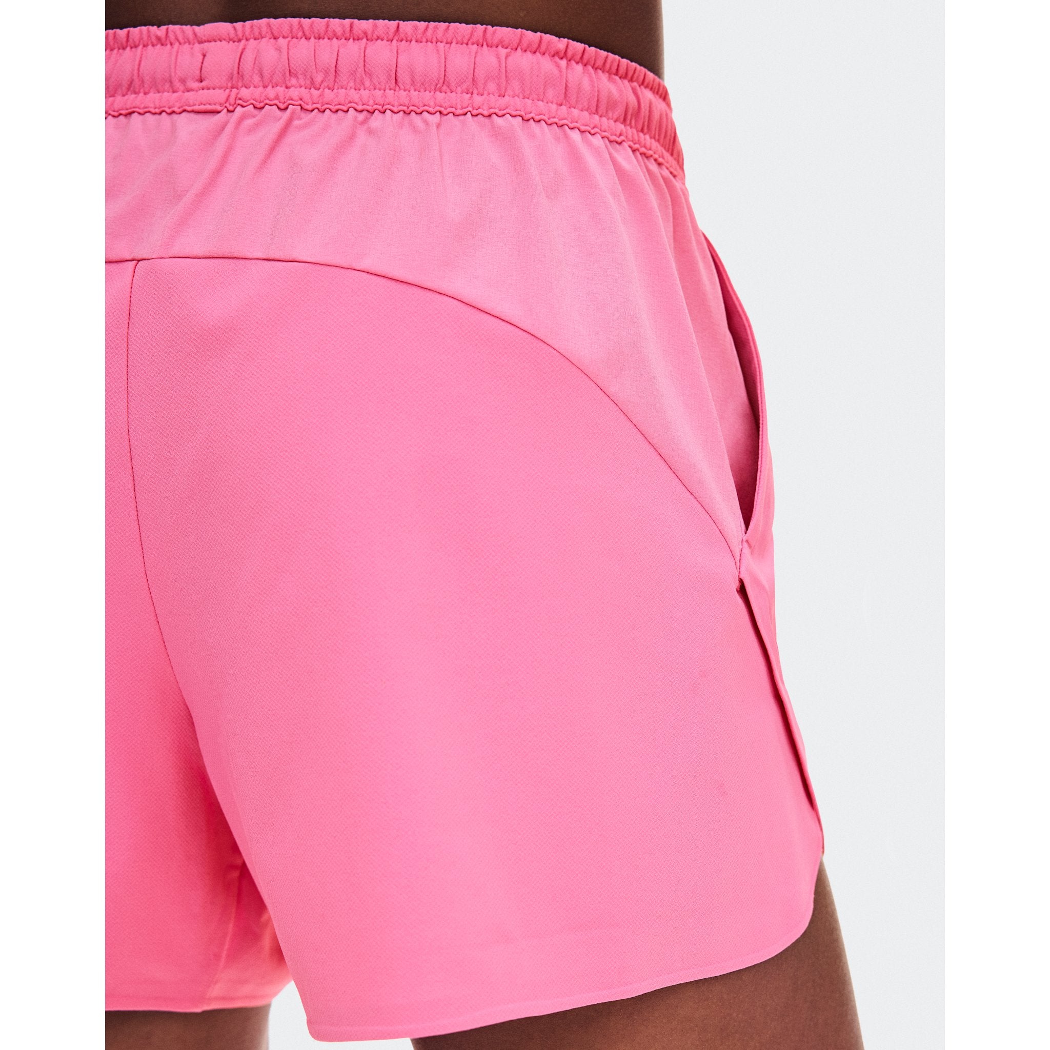 On Train Shorts 3" Bubblegum