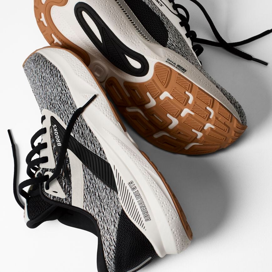 Brooks Adrenaline GTS 24 Coconut/Black/Biscuit (Women's)