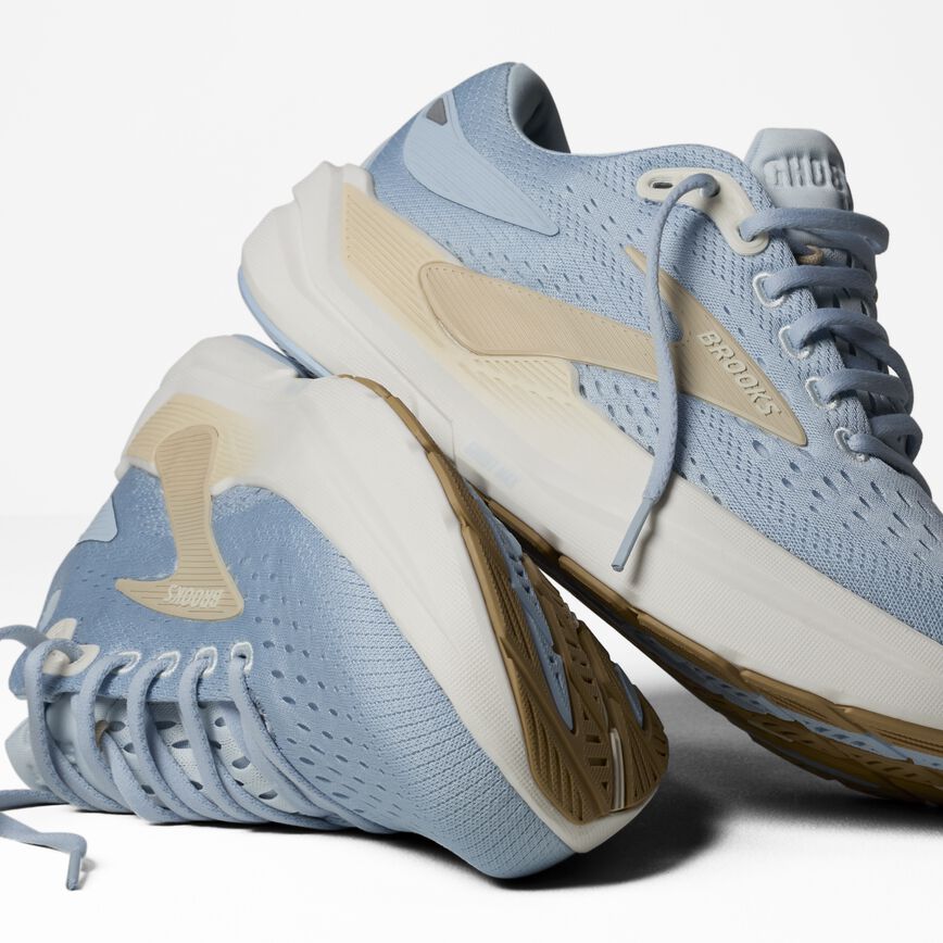 Brooks Ghost Max 3 Skyway/Coconut/Sand (Women's)