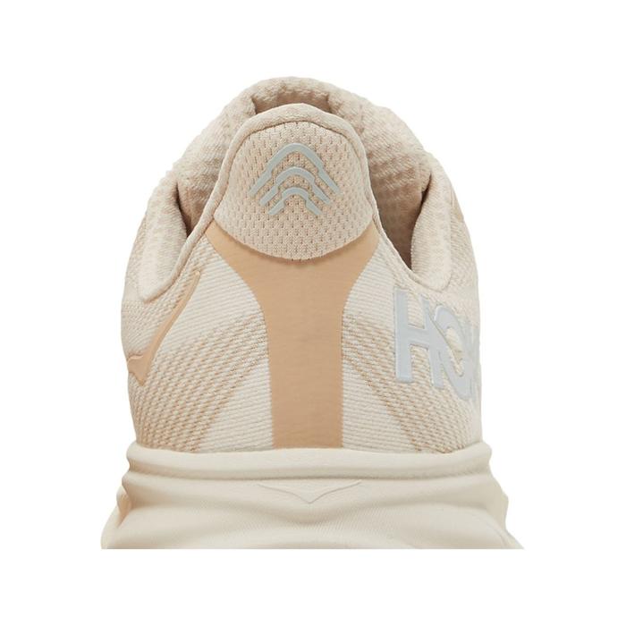 Hoka Clifton 9 'Shifting Sand'