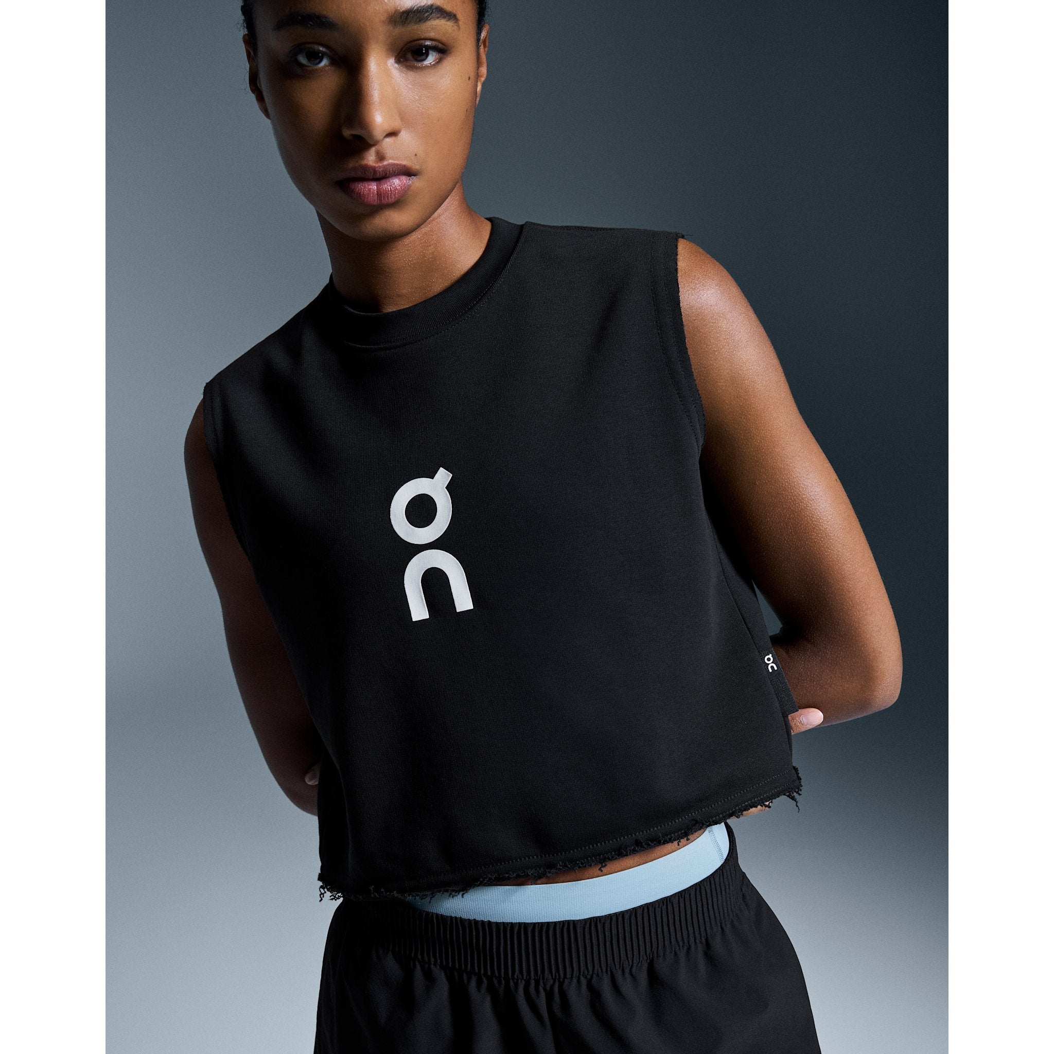 On Club Crew Crop Black