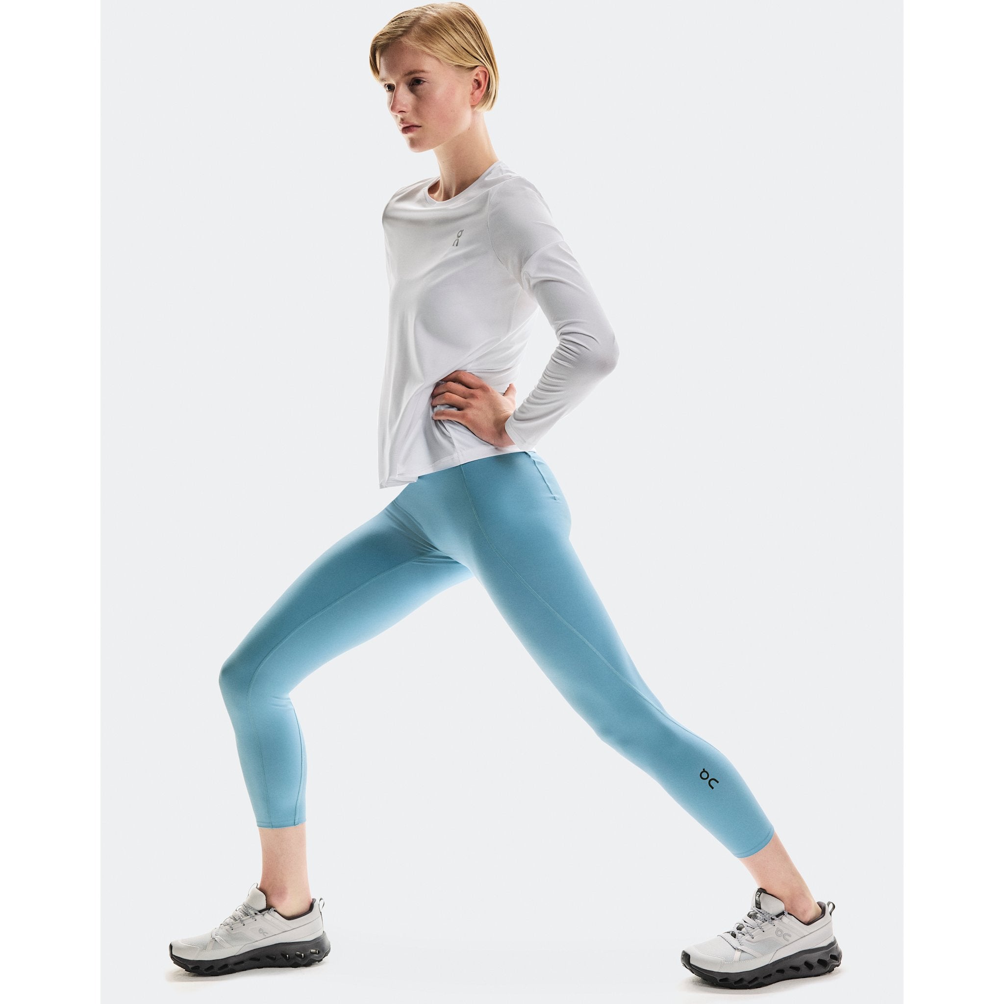 On Studio Tights 7/8 Niagara