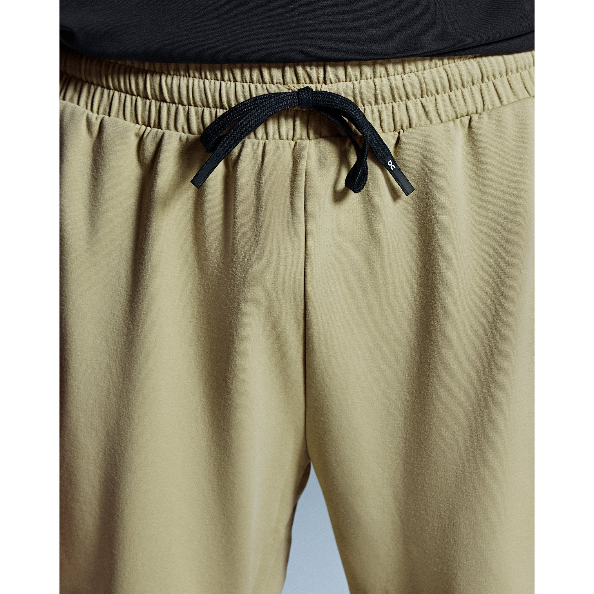 On Studio Joggers Caper