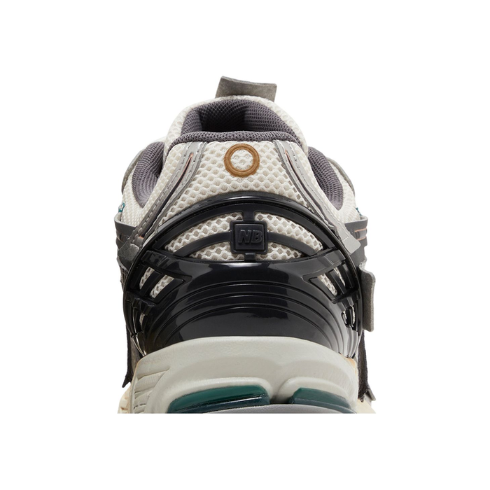 New Balance 1906A 'Silver Gold Metallic'
