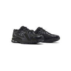 New Balance 1906R 'Black Metallic Silver'