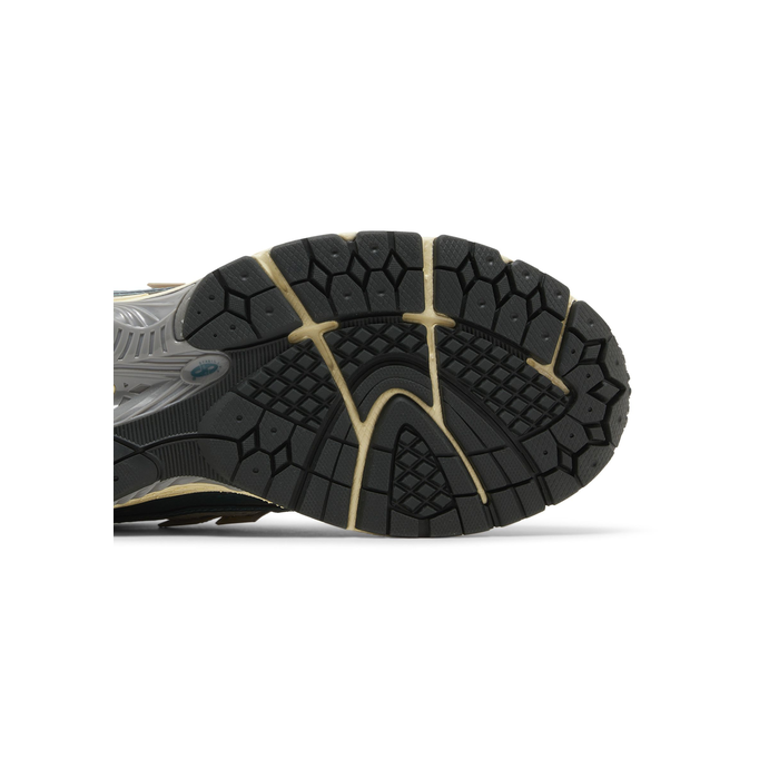 New Balance 1906R 'New Spruce'