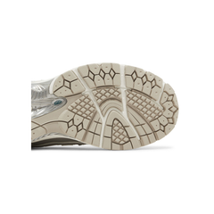 New Balance 1906R 'Silver Metallic Cream'