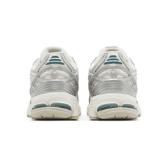 New Balance 1906R 'Silver Metallic Cream'