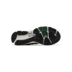 New Balance 1906R 'Silver Metallic Nightwatch Green'