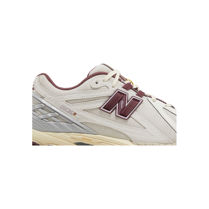 New Balance 1906R 'White Burgundy'
