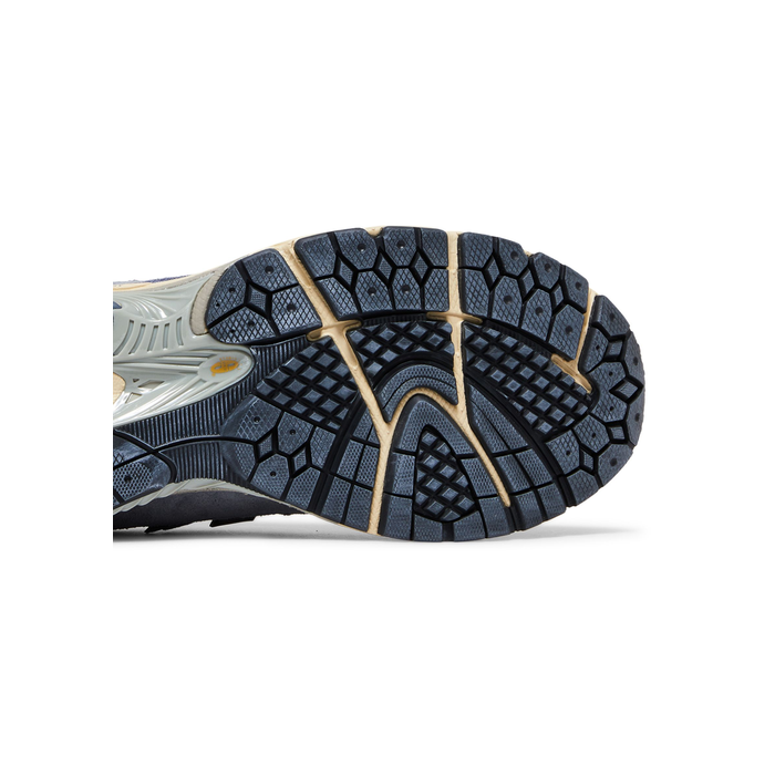 New Balance AURALEE x 1906R 'Flint Stone'