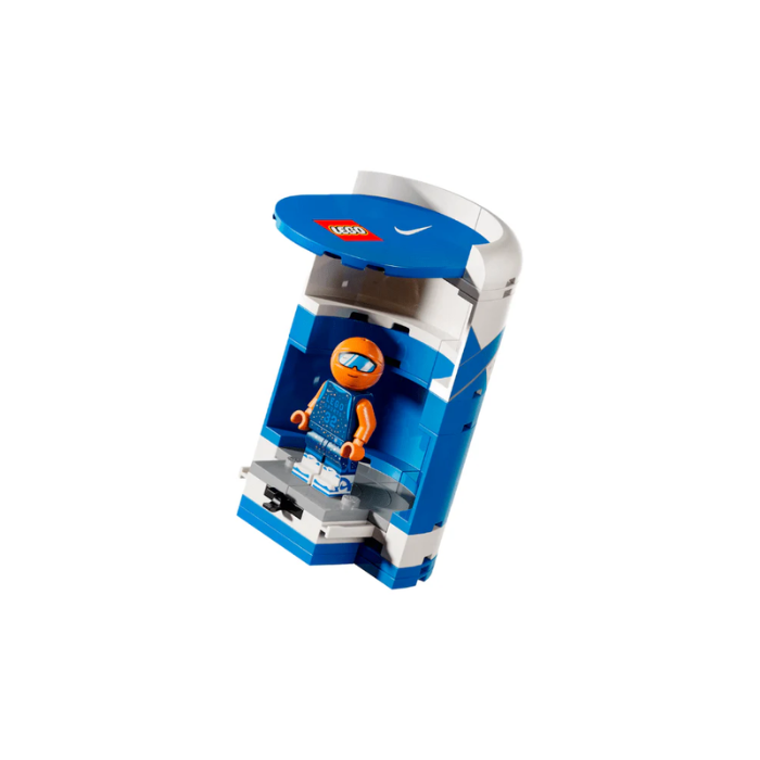 Nike Dunk x LEGO® Set Sneaker-Building Kit with Exclusive Minifigure