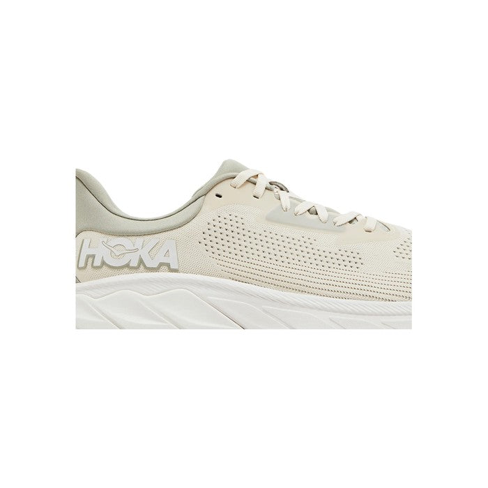 Hoka Arahi 7 2E Wide 'Oat Milk Barley'