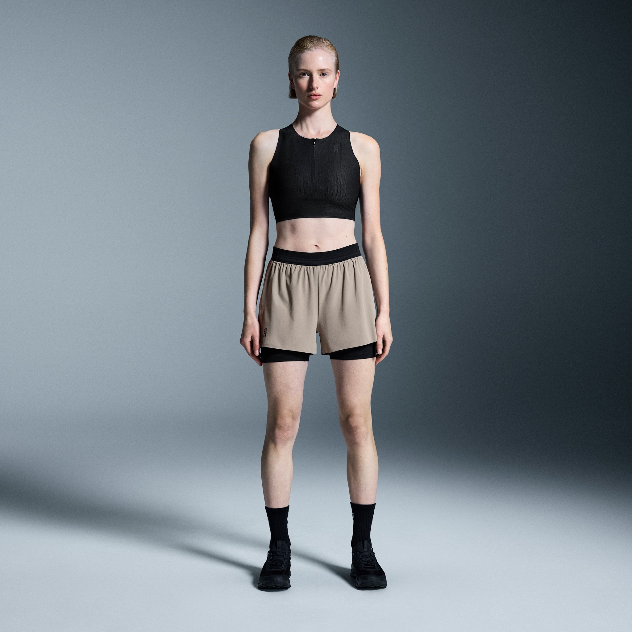 On 3" Performance 2/1 Shorts Cinder | Black