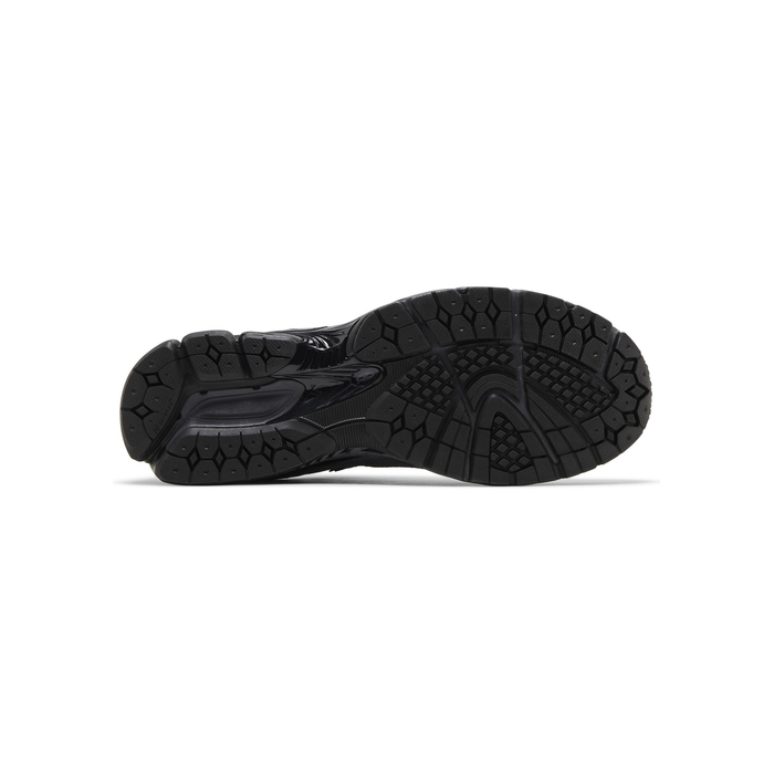New Balance 2002R 'Black Magnet'