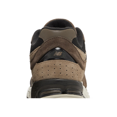 New Balance 2002R 'Mushroom'