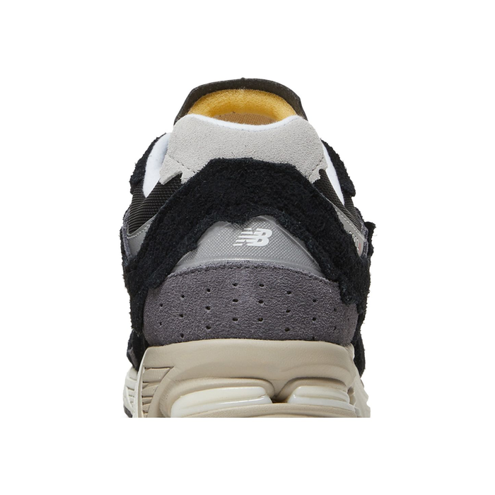 New Balance 2002R 'Protection Pack - Black Grey'