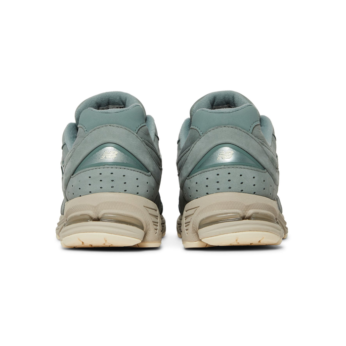 New Balance Kith x 2002R 'Pistachio'
