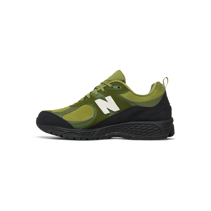 New Balance The Basement x 2002R 'Moss Green'
