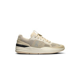 ON Running Women's THE ROGER Pro Sand | Ivory