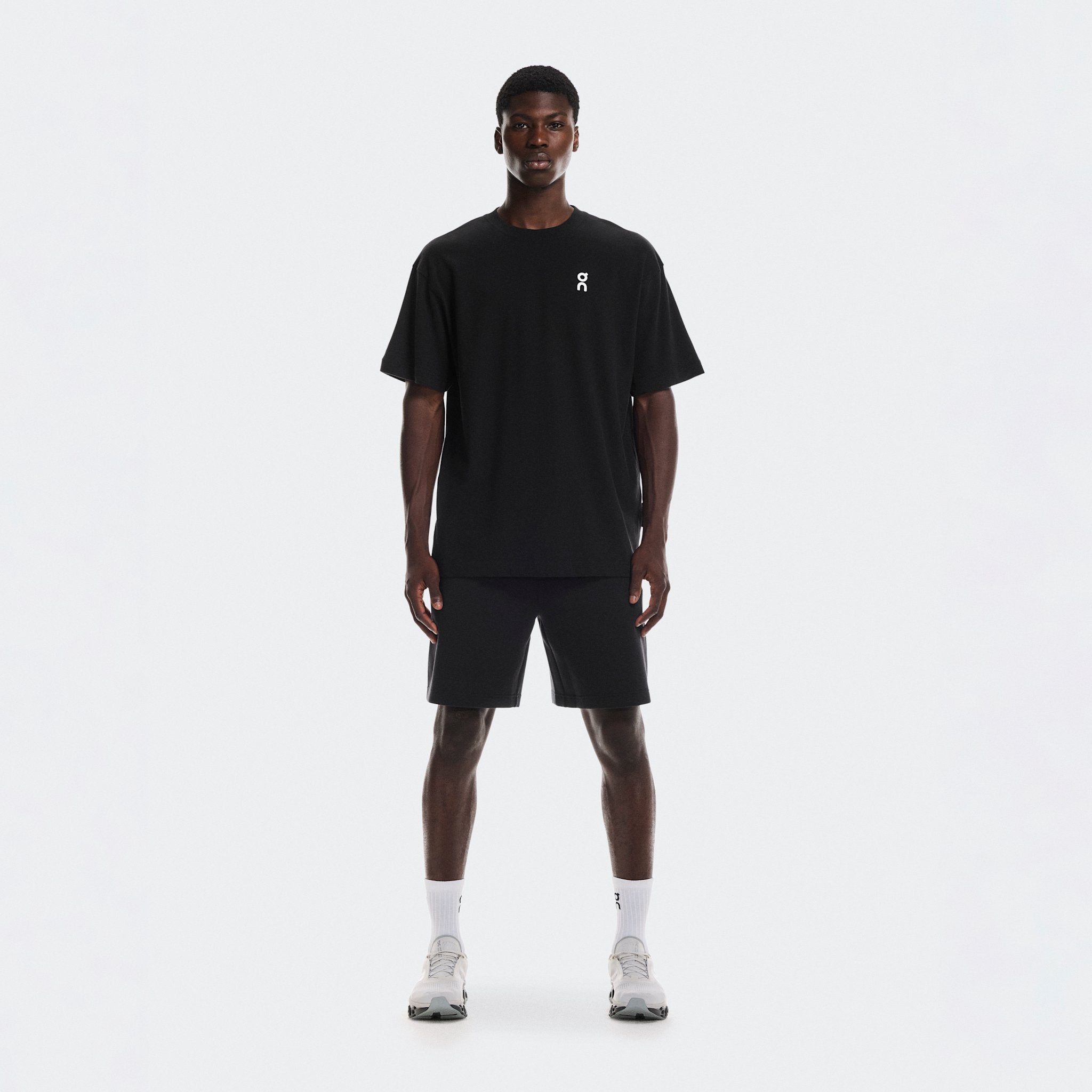 On Focus Tech Shorts Black