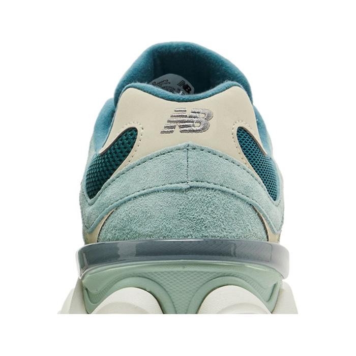 New Balance 9060 'New Spruce Salt Marsh'