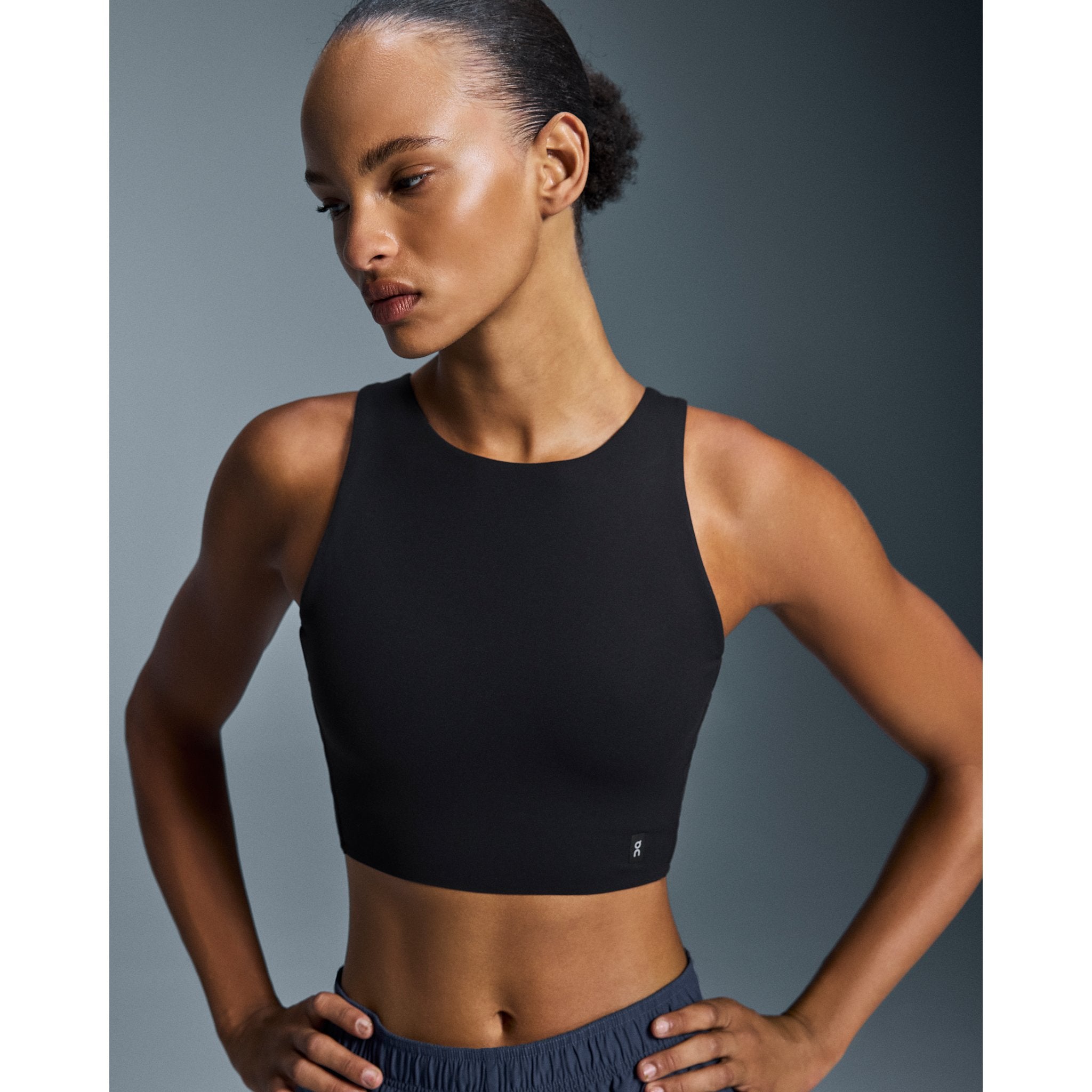 On Core 2-in-1 Crop Black