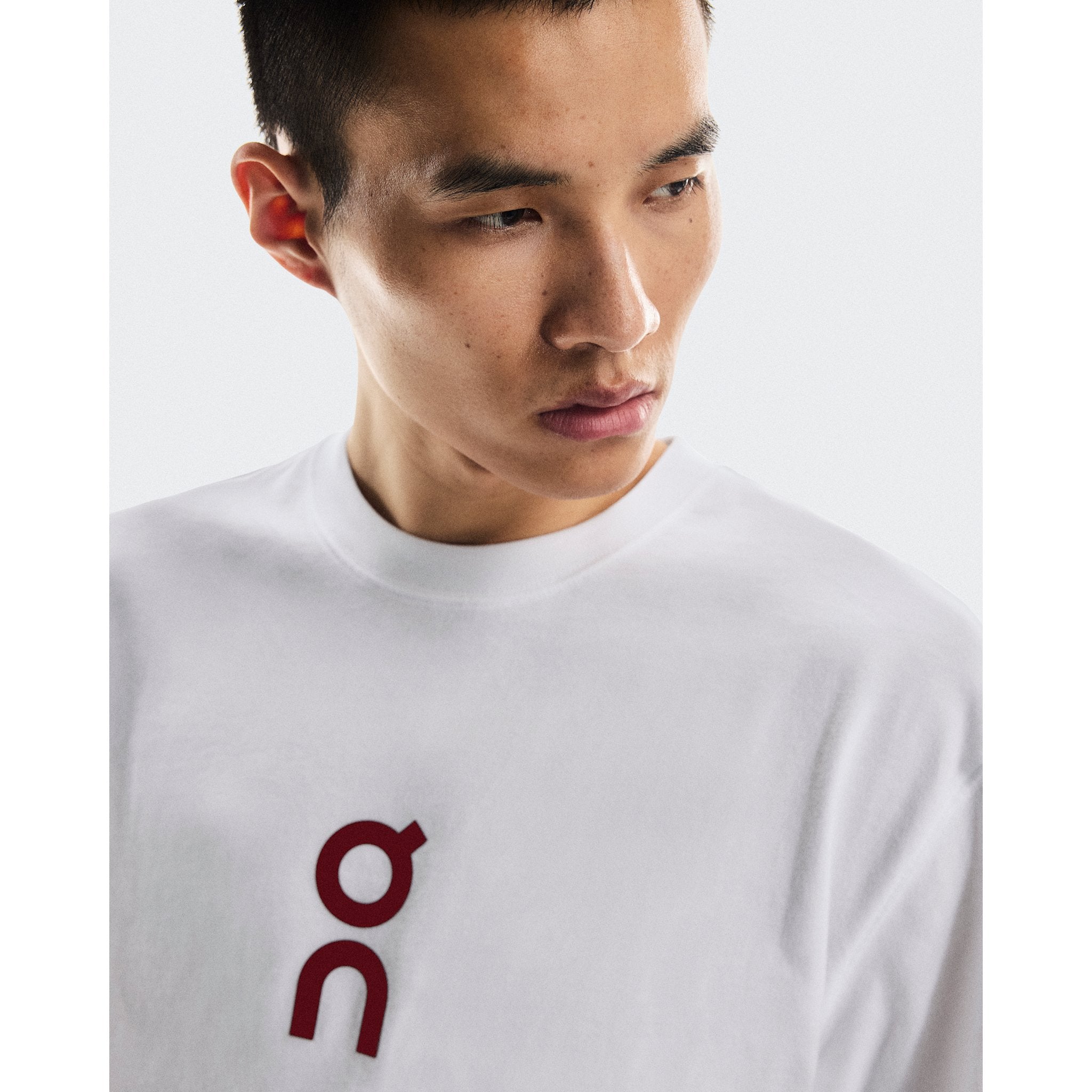 On Club-T White