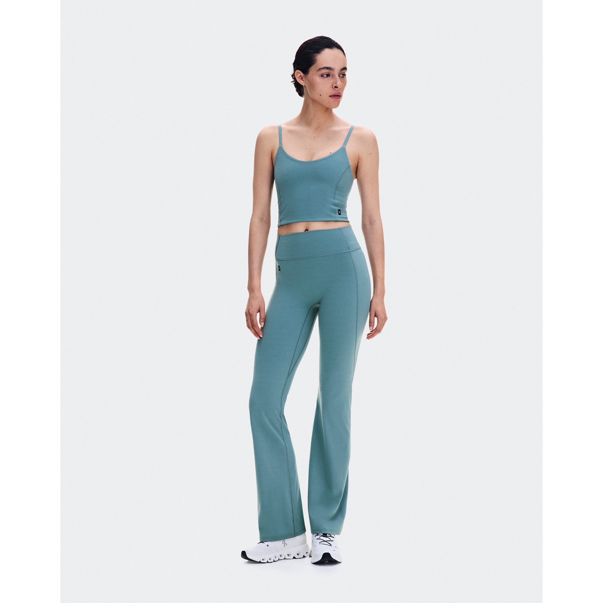 On Studio Flared Pants 32" Agave