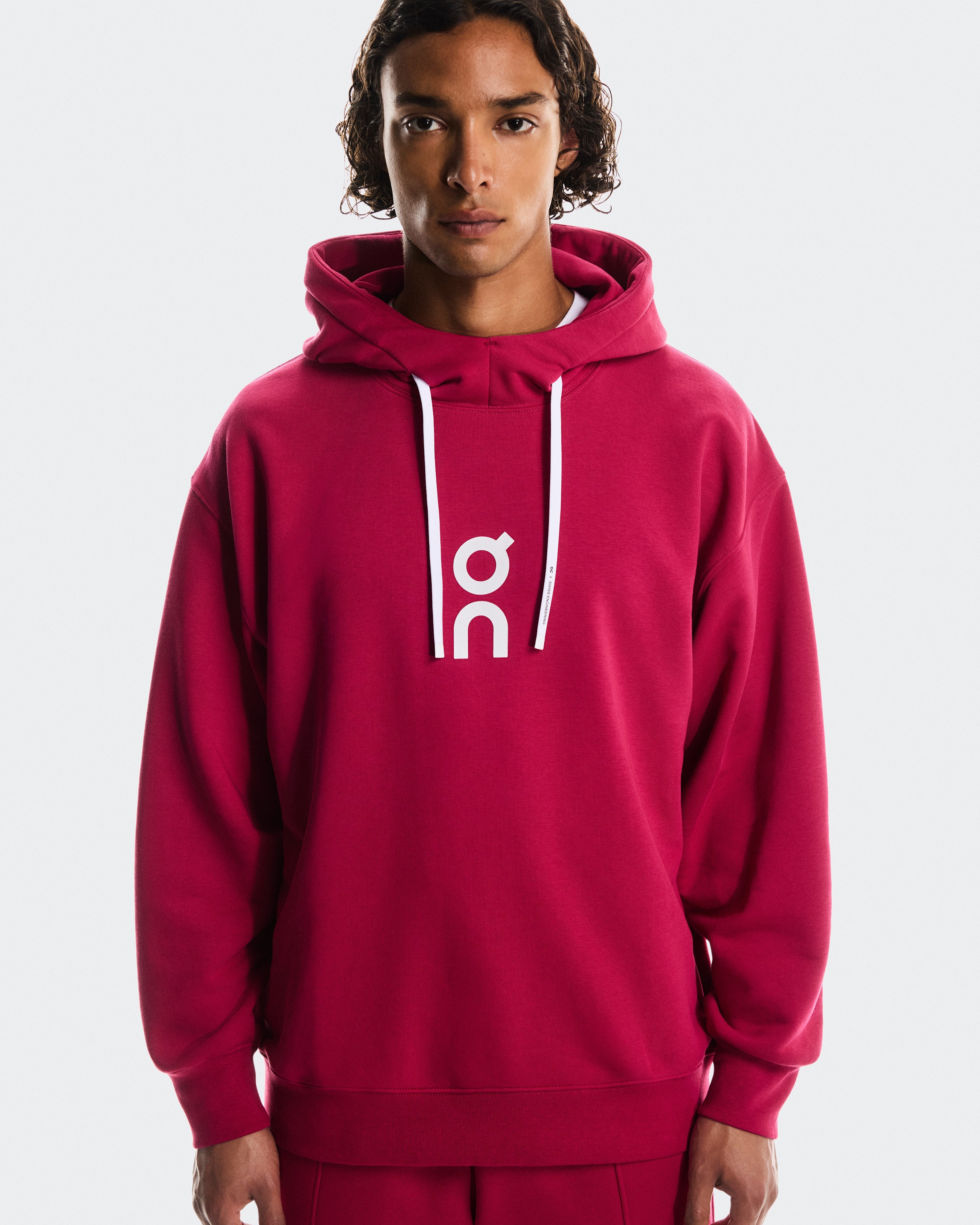On Club Hoodie Grenadine