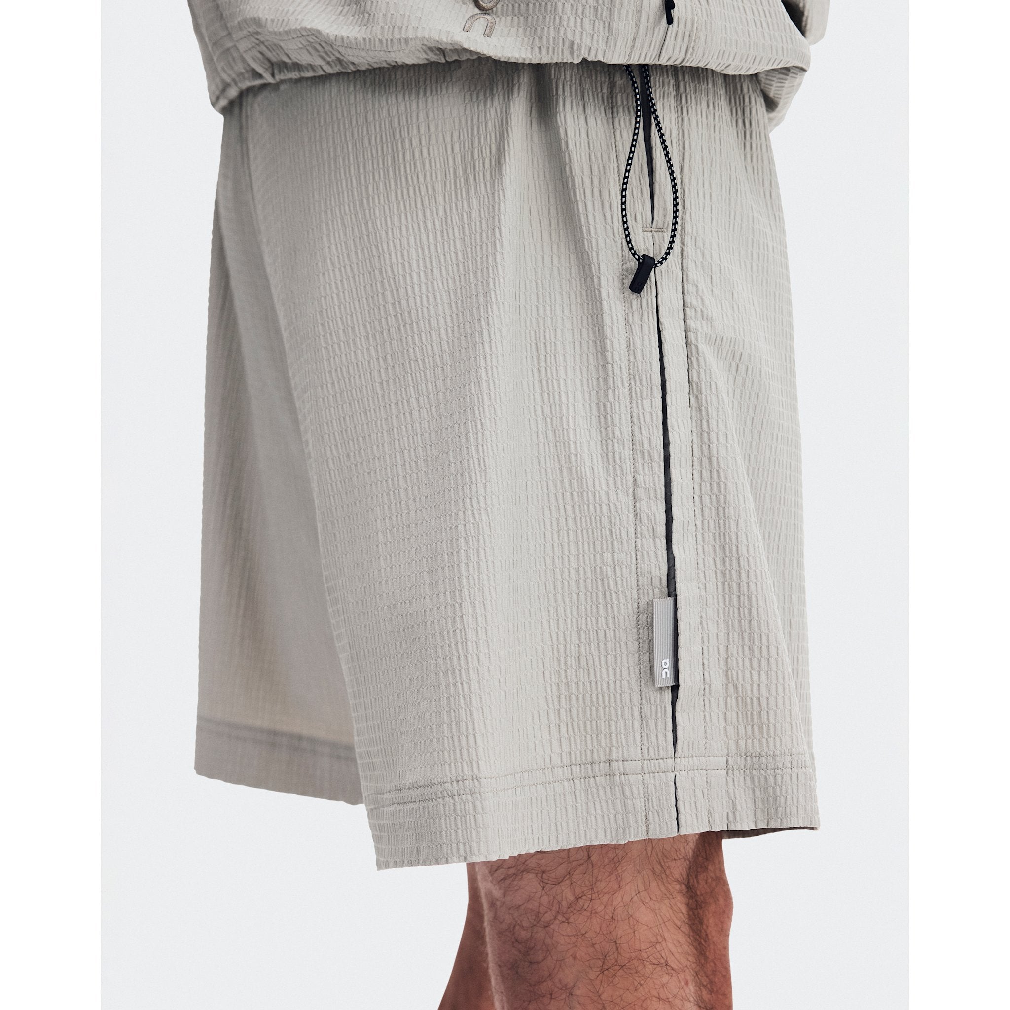 On Courtside Shorts Eaze Brume