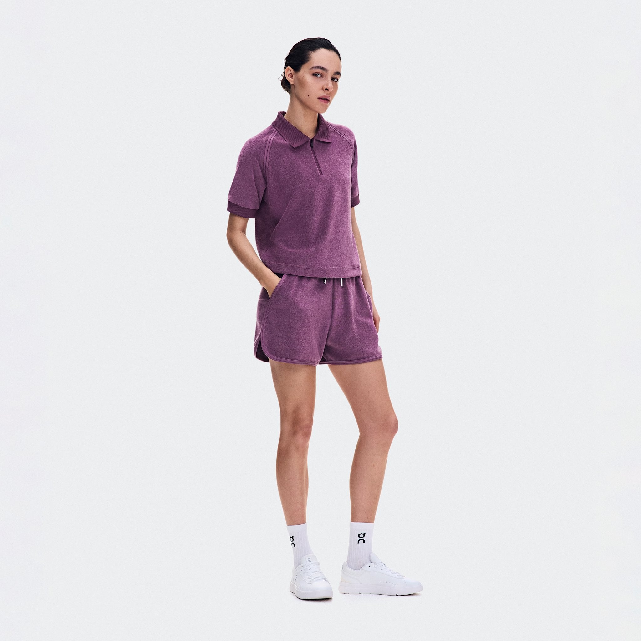On Courtside Shorts Terry Cassis