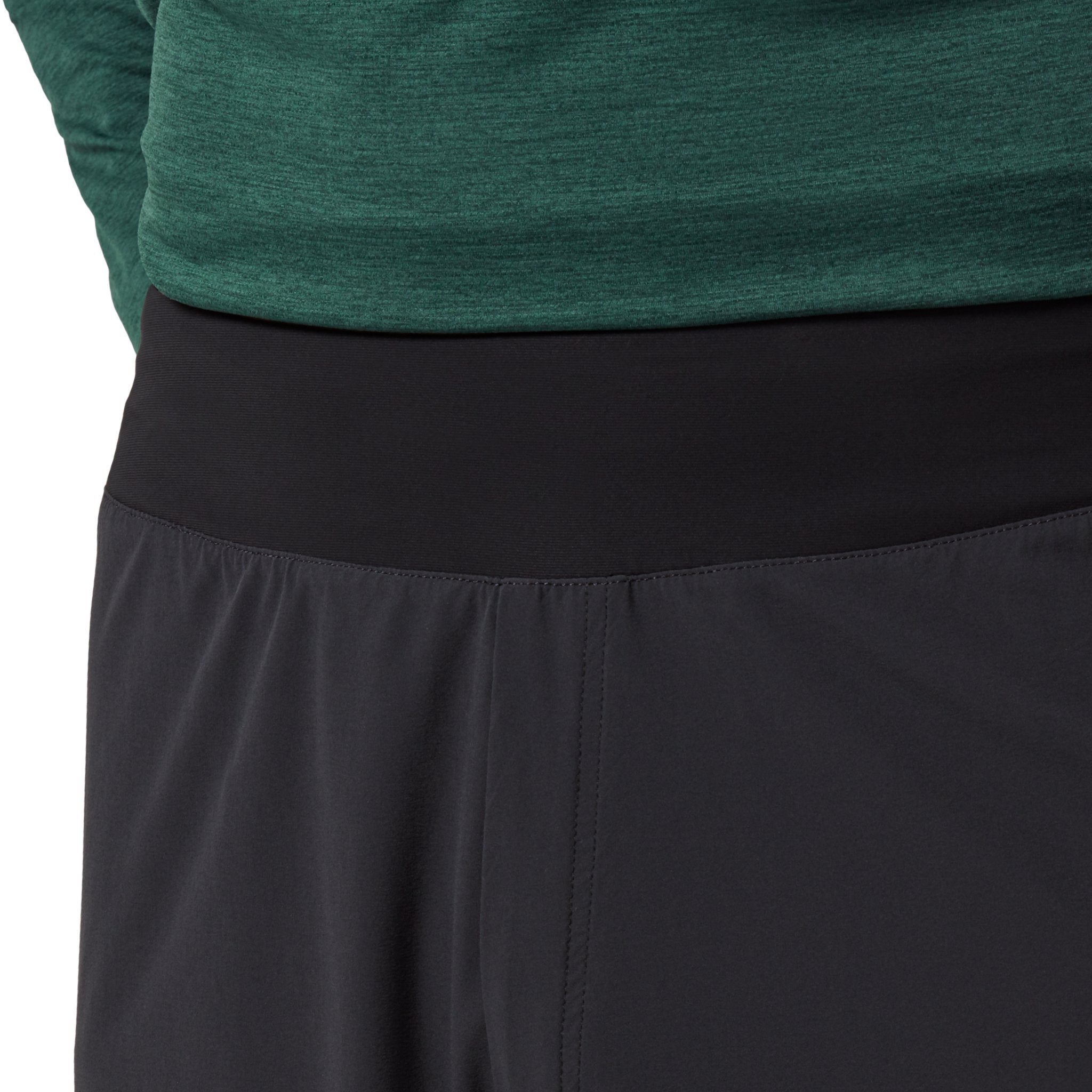 On Lightweight Shorts Black