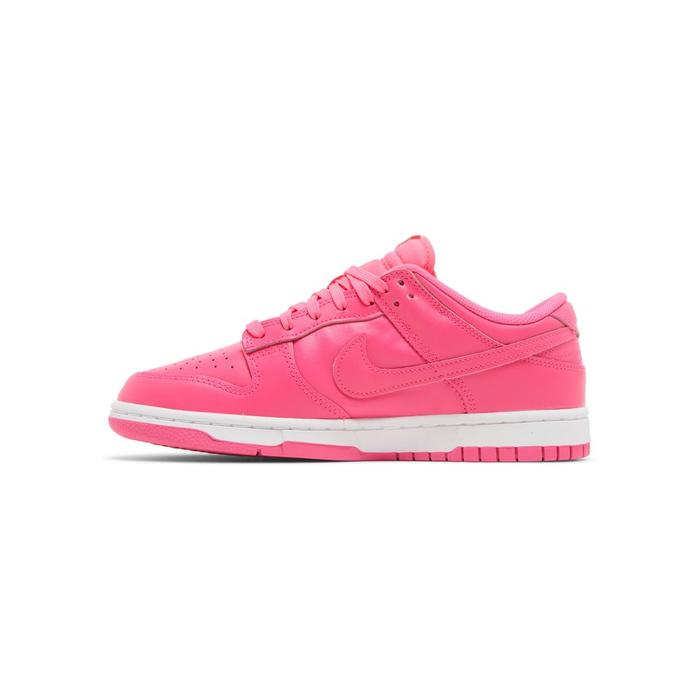 Nike Wmns Dunk Low 'Hyper Pink'