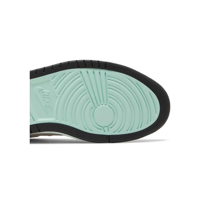 Nike Air Jordan 1 High Zoom Comfort 'Fossil Stone'